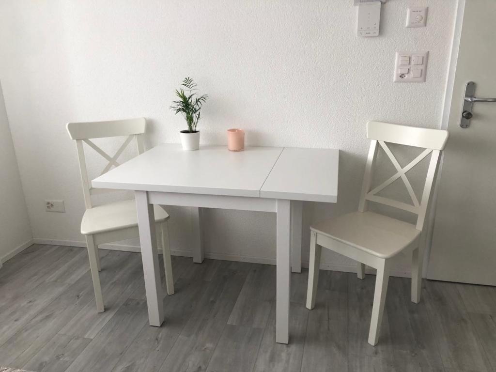 Studio In Neuem Efh Elsau Exteriör bild